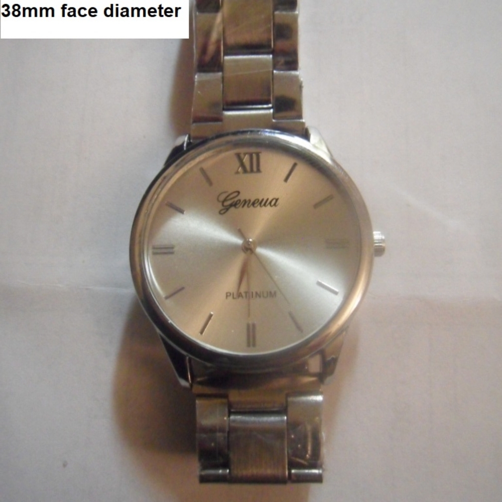 Watch - Picture 2 of 5